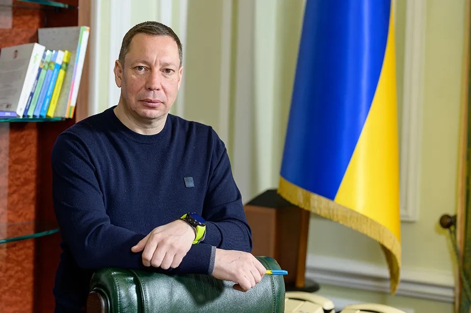 When Critics Become the Target When Critics Become the Target - kyrylo shevchenko