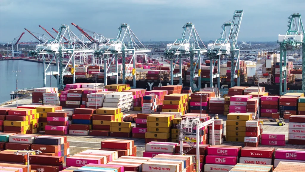 US Tariff Refund System Returns $166B to Firms