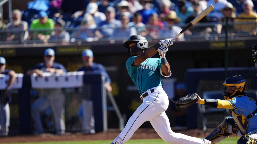 Mariners call up Curtis Washington Jr debut Mariners call up Curtis Washington Jr debut
