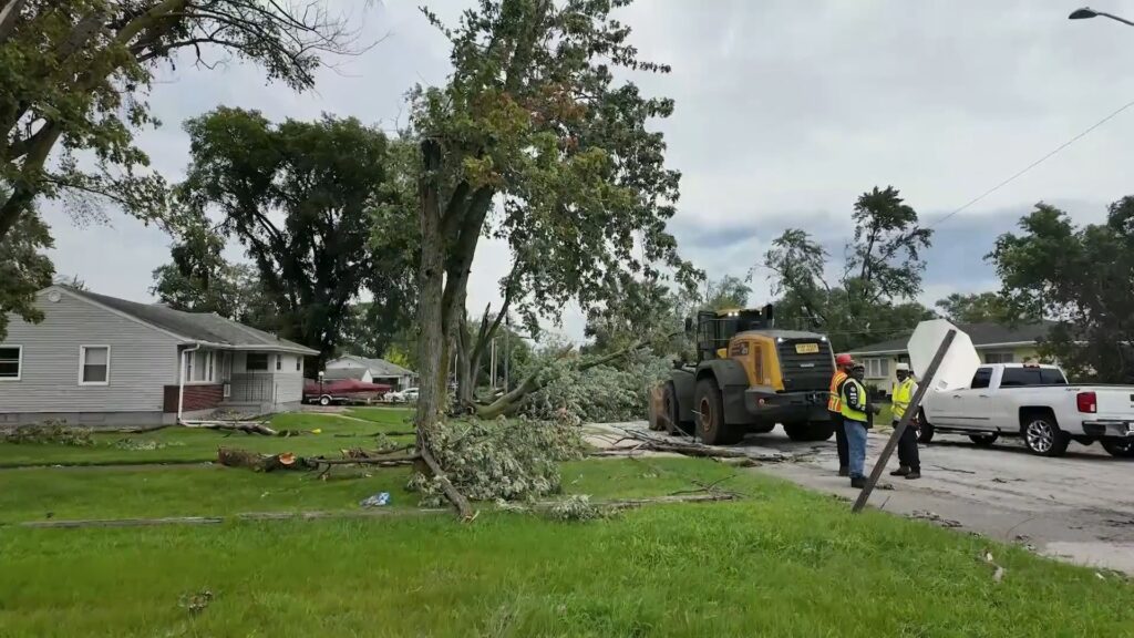 Gary power outage leaves many in dark for 11 days Gary power outage leaves many in dark for 11 days