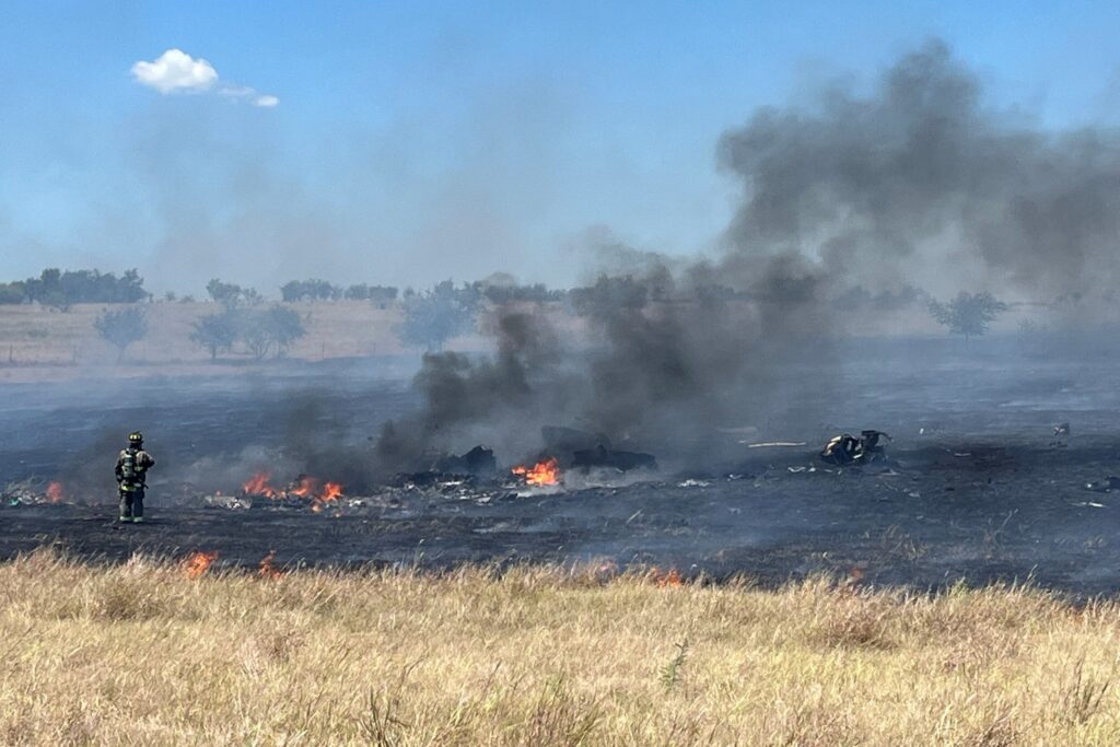 Two Killed in Texas Military Helicopter Crash Two Killed in Texas Military Helicopter Crash