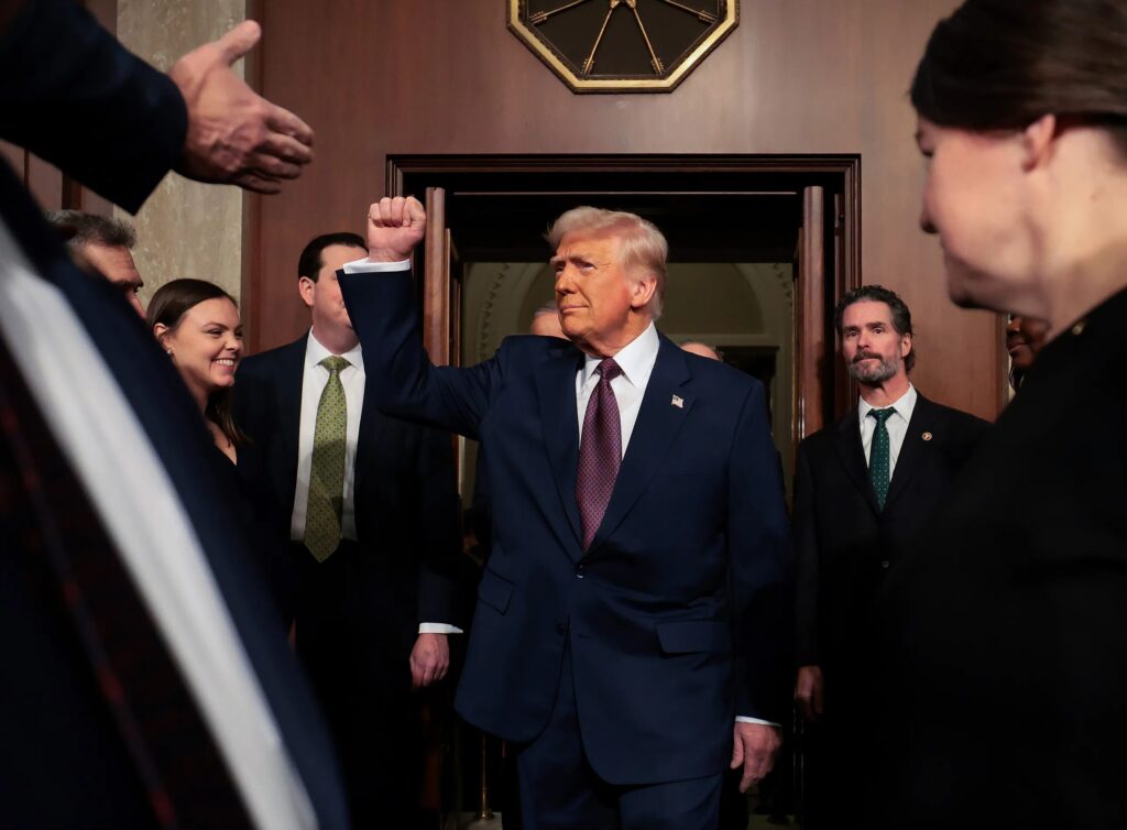Trump Demands Iran Surrender as Hormuz Crisis Deepens Trump Demands Iran Surrender as Hormuz Crisis Deepens