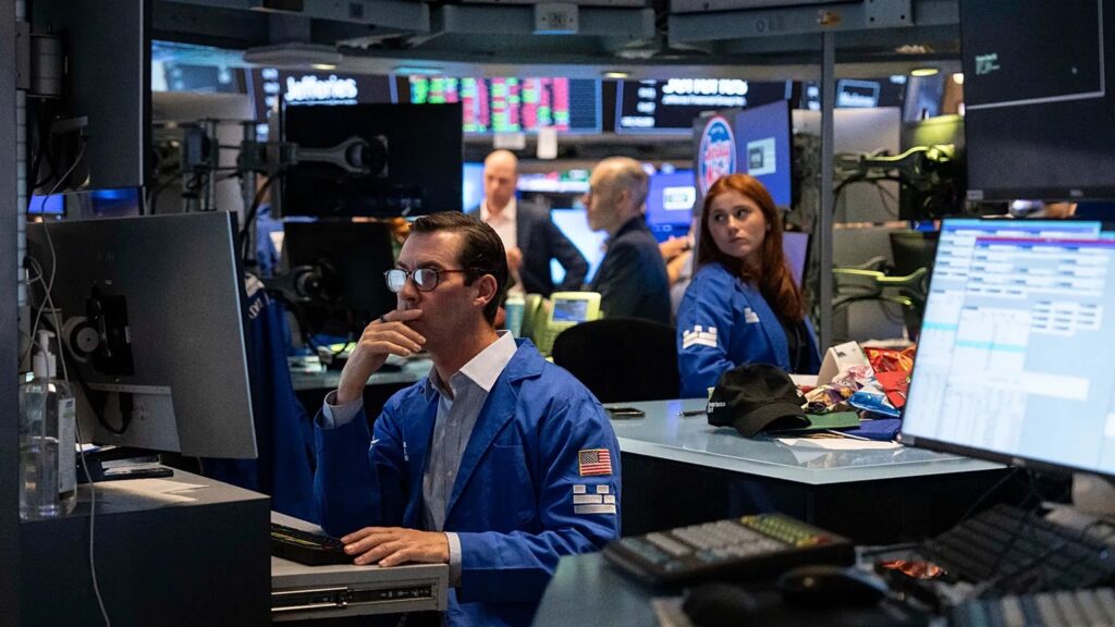 Global stock market futures fell on Sunday night Global stock market futures fell on Sunday night