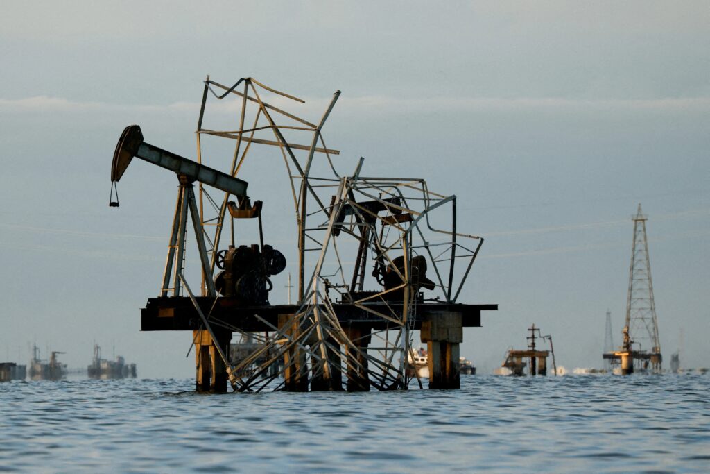Venezuela Oil Deal Controversy Raises Fresh Debate Venezuela Oil Deal Controversy Raises Fresh Debate
