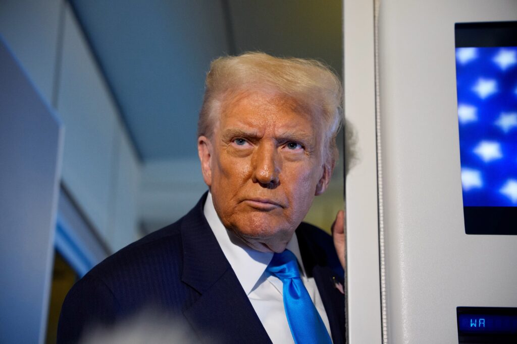 Trump Campaign Tour Expands Before Midterms